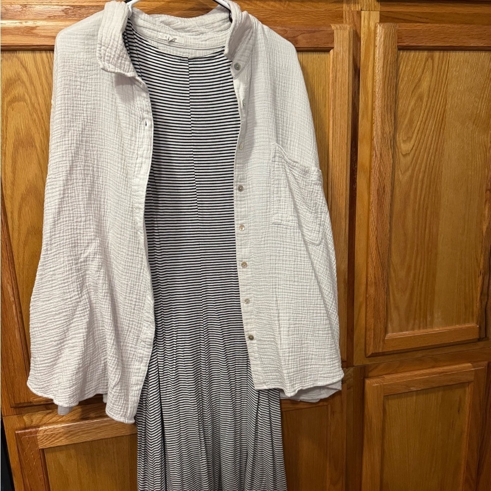 Old Navy Black and White Striped Midi Dress